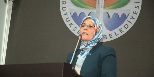 Meclisin Tek Kadın Üyesinden Yalnızlık Sitemi