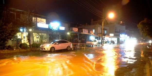 Bodrum’da Sokaklar Göle Döndü