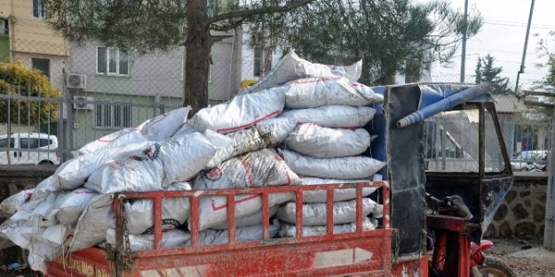Akçakale Syd Vakfı Fakirlere Kömür Yardımına Başladı.