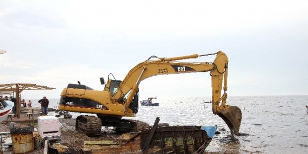 Balıkçı Barınağı’na Modern Görünüm