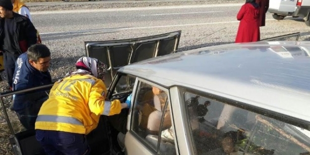 Emniyet Kemeri Sayesinde Kazadan Yaralı Kurtuldu