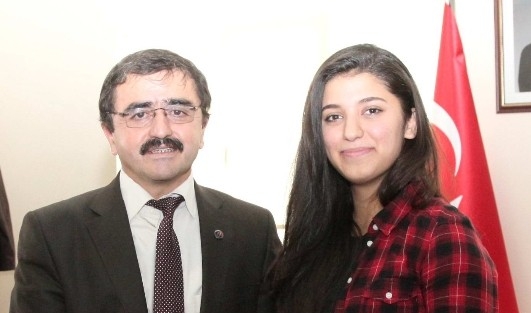 Prof. Dr. Bağcı, İşitme Engelli Öğrencilerle Bir Araya Geldi