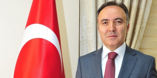 Vali Altıparmak’tan “dünya İnsan Hakları Günü” Mesajı