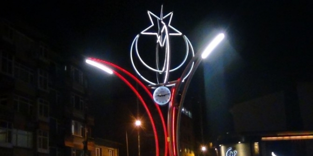 Kozlu’ya Modern Saat Kuleleri