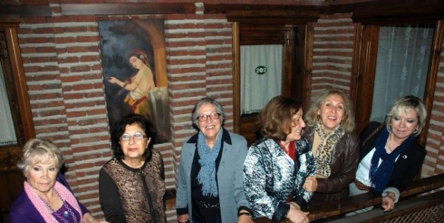 Yardımsevenler Derneği Kültür Gezisi Düzenledi