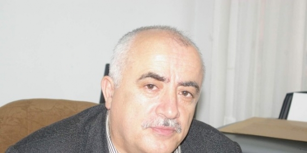 Türk Dili Ve Edebiyatı Öğretim Üyesi Prof. Dr. Mehmet Fatih Köksal: