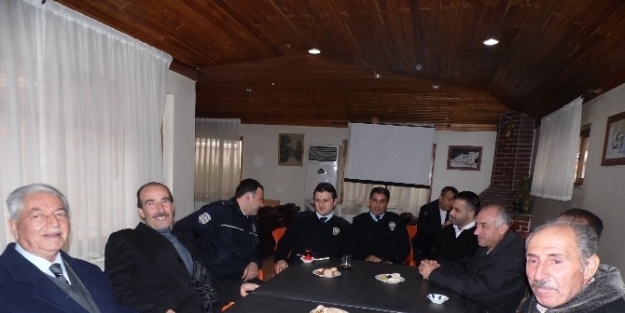 Mahalle Muhtarlarıyla Huzur Toplantısı Yapıldı