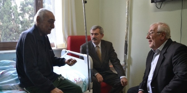 Mhp Genel Başkan Yardımcısı Şefkat Çetin’den Hasta Ziyareti