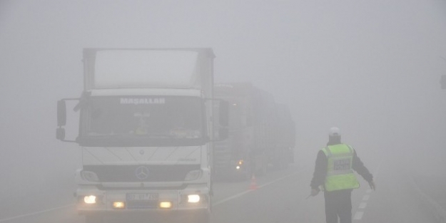 Emniyet Müdürlüğü’nden Kış Lastiği Takılması Uyarısı