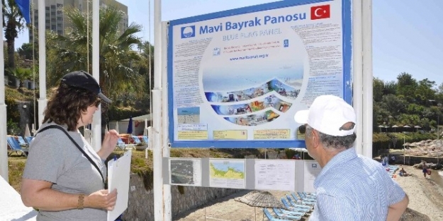 Kuşadası Körfezi’nde Mavi Bayrak Çalişmalari