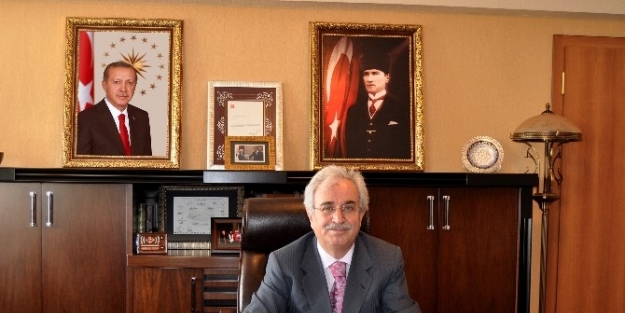 Prof. Dr. Yaylalı Yeniden Rektör