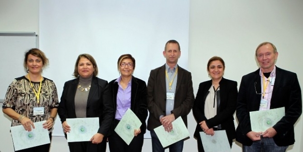 Süs Bitkileri Islahi Kursu Tamamlandı