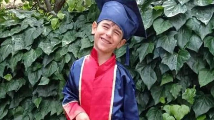 Beyin kanaması geçiren 6 yaşındaki Asaf'tan kahreden haber