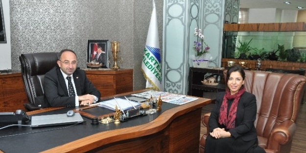 Kartepe Belediye Başkanı Üzülmez, Paydaşlarla İstişarede