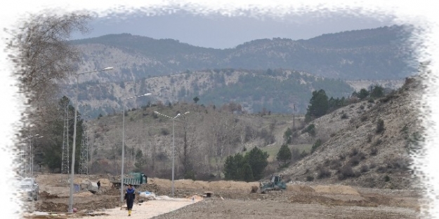 Harmankaya Kanyonu Tabiat Parkı Peyzaj Çalişmalari Hız Kazandı