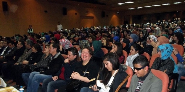 Ezber Bozan Kariyer Adlı Söyleşi Düzenlendi