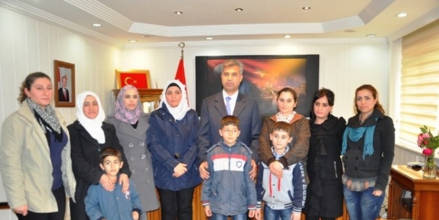 Suriyelilerden Kaymakam Erkal’a Ziyaret