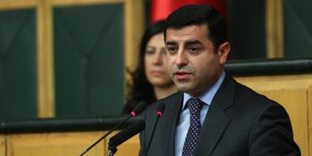 Demirtaş’tan, Ahmet Davutoğlu'na sert yanıt!