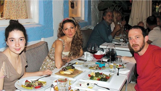 Boşanma davasına evlenmeme şartı!