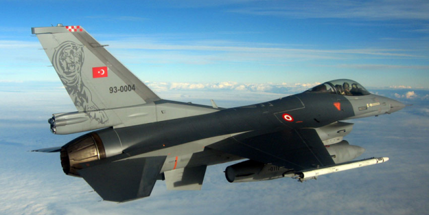 Yunanistan Türk F-16'sını düşürmüş
