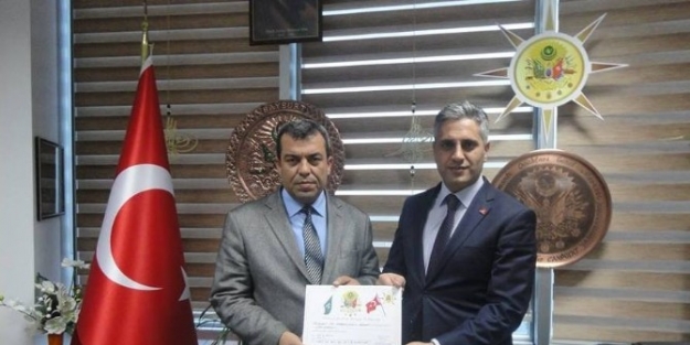 Kabakçıoğlu Mazbatasını Aldı