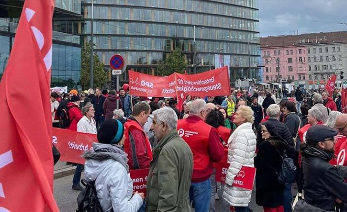 Avusturya'da hayat pahalılığı protesto edildi