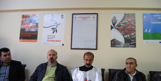 İhd Tunceli Şubesi’nden İnsan Hakları Haftası Açıklaması