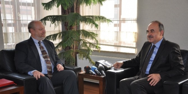 Amerikanlı Müsteşar’dan Vali Erol’a Ziyaret