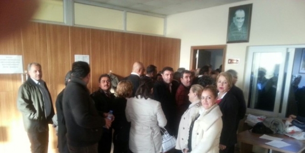 Adana Büyükşehir Belediye Personeline Göz Taraması Yapıldı