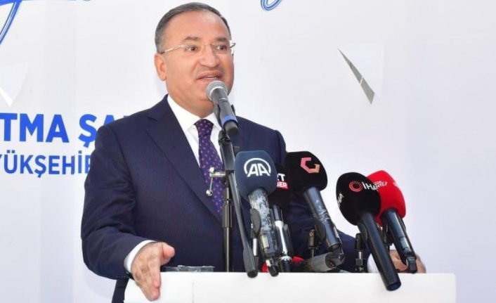 Adalet Bakanı Bekir Bozdağ: '7'li masa da 7 düvel de Türkiye'nin gelişmesine ve Tayyip Erdoğan'a karşı'