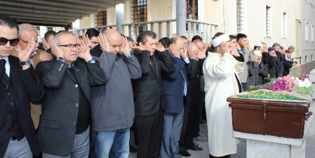 Efeler Kent Konseyi Başkanı Erdemir’in Acı Günü