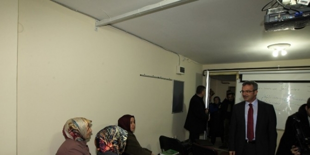 Başkan Köşker Osmanlıca Dersine Girdi