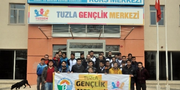 Ağrı’dan 20 Futbolcu Galatasaray-arsenal Maçını İzledi