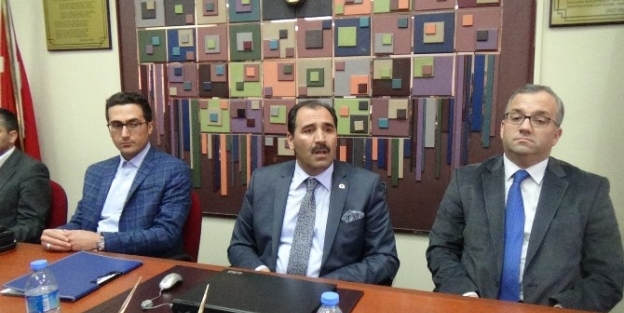 Erzincan Barosundan Eğitime Monitör Ve Ses Sistemi Desteği