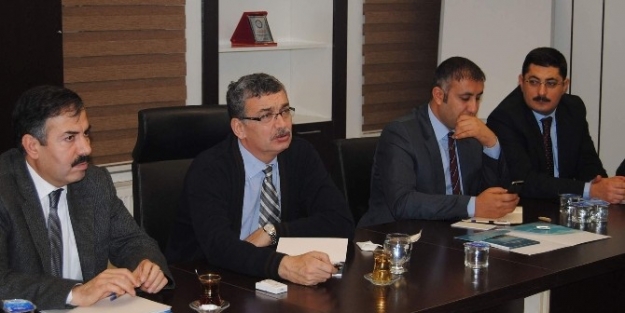 Trafik Sorunu Tartışıldı