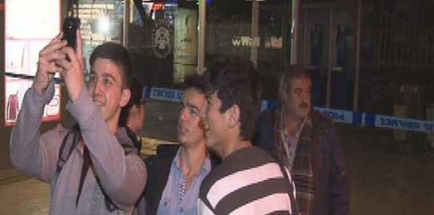 "Selfie" olayını abarttılar