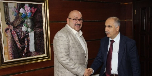 Giresunspor’dan Vali Karahan Ve Belediye Başkanı Aksu’ya Ziyaret