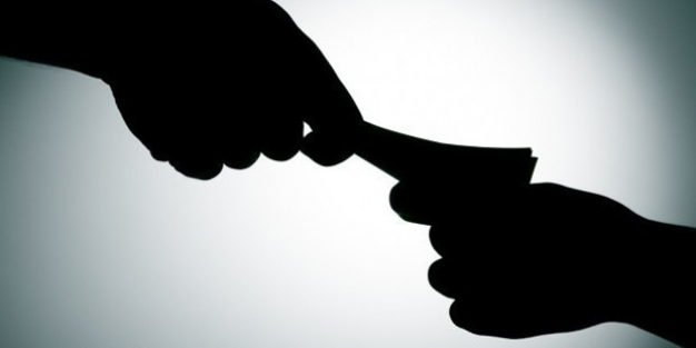 Bürokrata idam cezası verildi