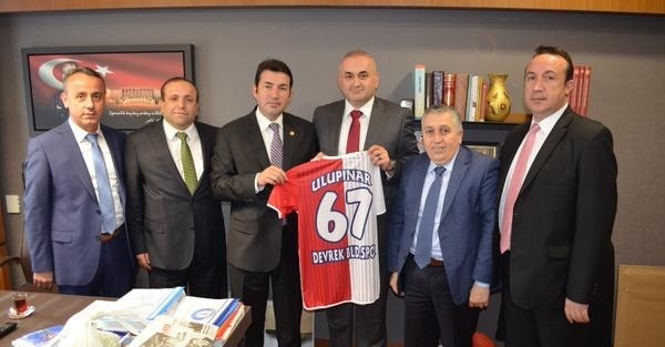Devrek Belediyespor Başkanı Ve Yönetim Kurulu Üyeleri Tbmm’de Ulupınar’ı Ziyaret Etti