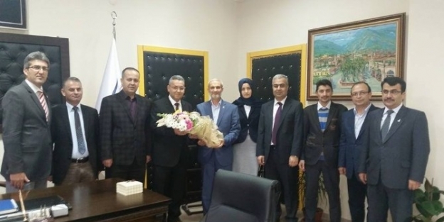 Sofuoğlu’ndan Miynat Ve Ev’e ’hayırlı Olsun’ Ziyareti