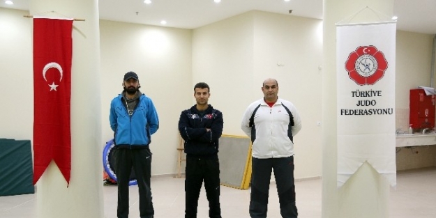 Torbalı Belediyesi Spor Okullarına İki Yeni Transfer