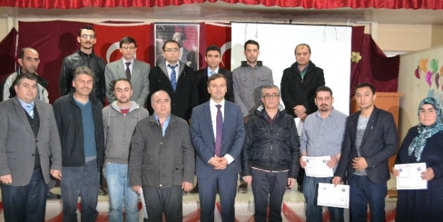 Kula’dfa İnternet Kafe İşletmecileri Eğitildi