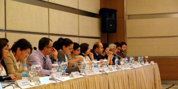 Başkan Güvenç, “suriyeli Mülteciler” Çaliştayi’na Katıldı