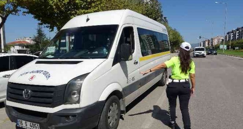 Bursa'da öğrenci taşıyan servislere sıkı denetim