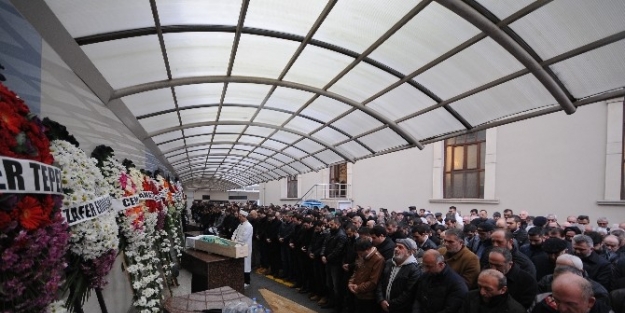 Enver Seven Son Yolculuğuna Uğurlandı