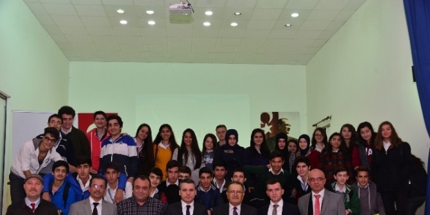 Şehzadelerin Eğitime Desteği Sürüyor