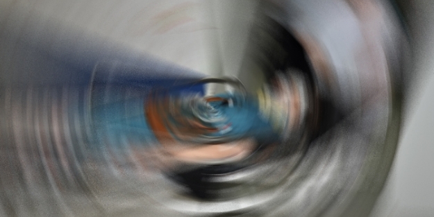 Yahudi aileye asitle saldırdılar