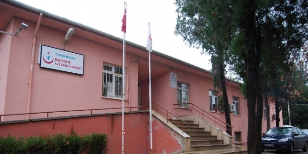 Malkara’da Sağlık Çalişanlarindan İş Bırakma Eylemi