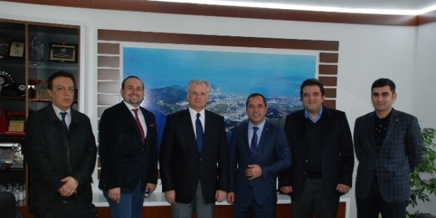 Aliağa Limanlarında Birinci Öncelik ’’yol’’