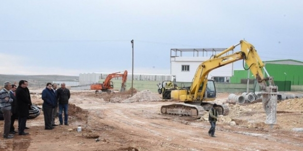 Vali Küçük Osb’de İncelemelerde Bulundu